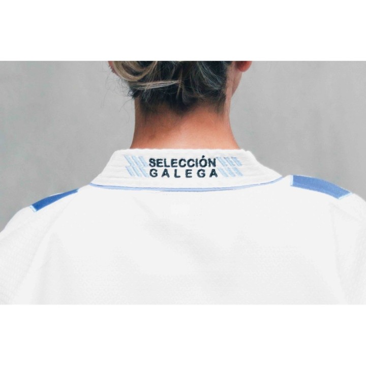 DOBOK ESPECIAL NUEVO FEDERACION GALLEGA TKD CUELLO BLANCO  - 3